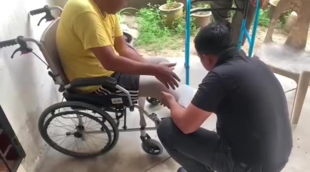 Sesi penilaian dan fitting bersama pengguna